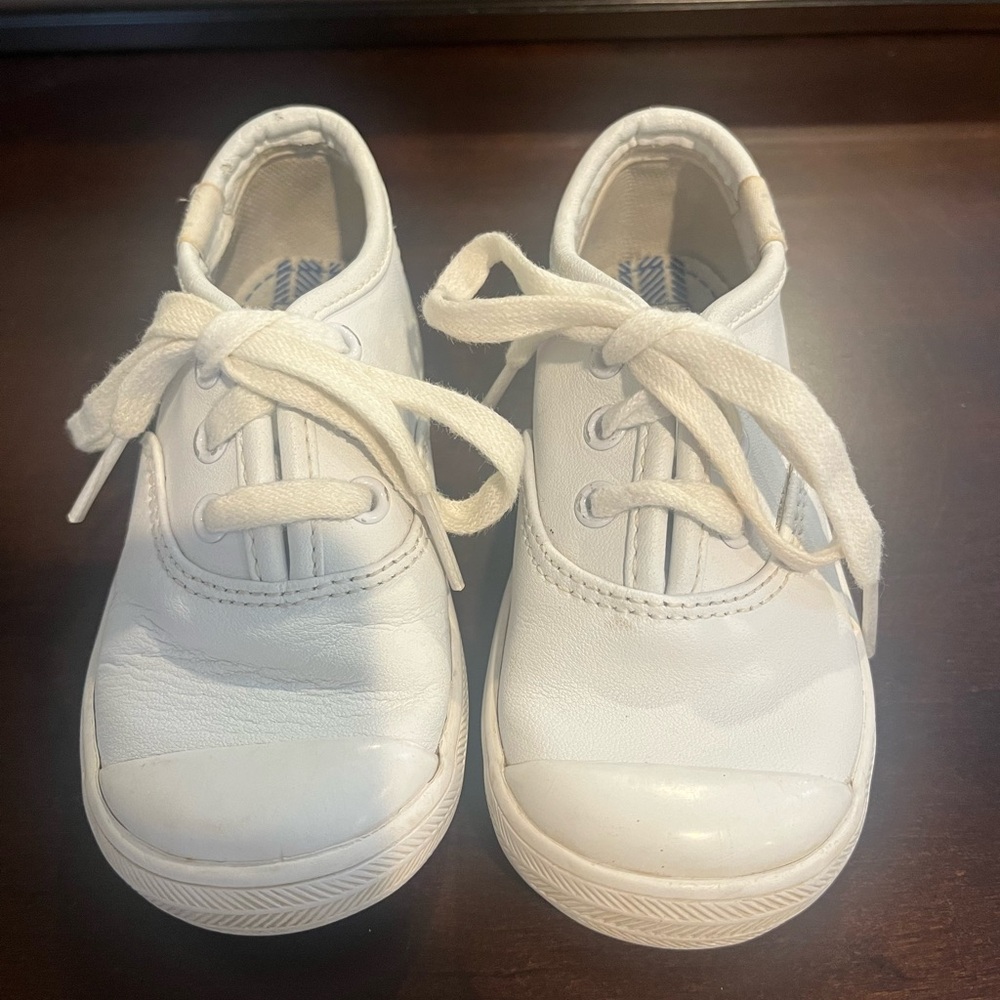 White keds